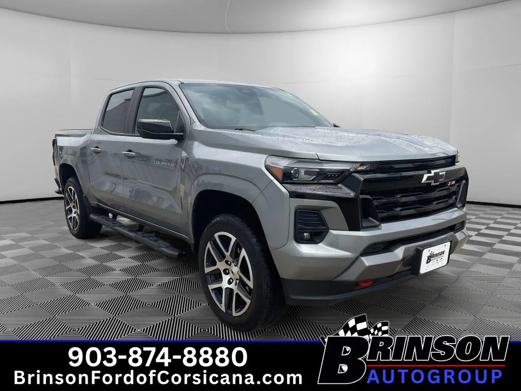 Used 2024 Sterling Gray Metallic Chevrolet 4WD Z71 image 3