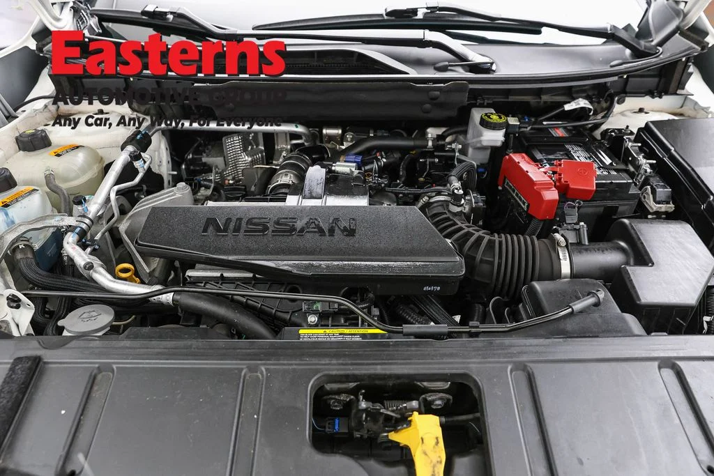 Used 2024 White Nissan S image 7