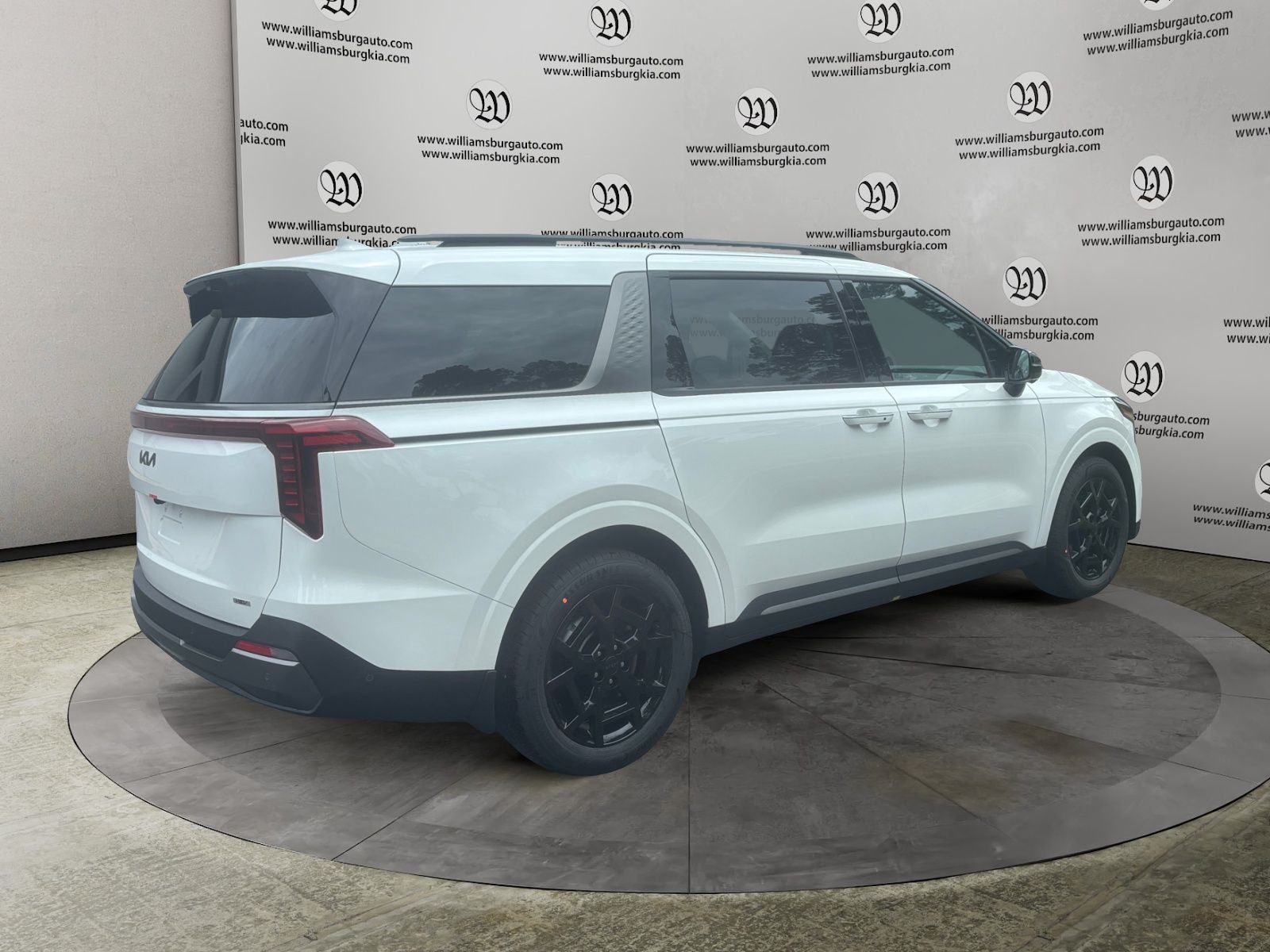 New 2026 Snow White Pearl Kia SX Prestige image 5