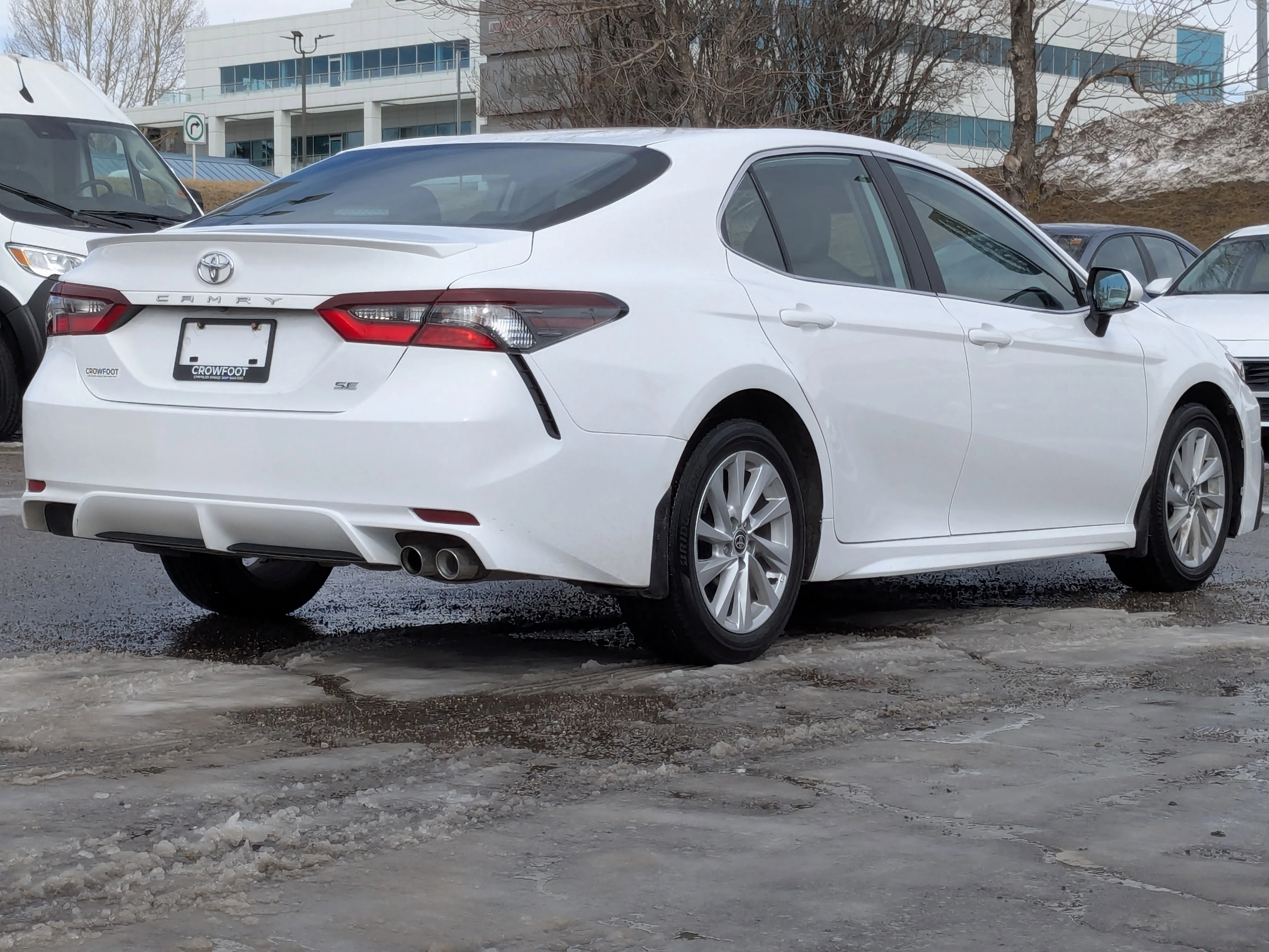 Used 2024 White Toyota SE - Toyota Safety Sense - Heated Seats & More image 8