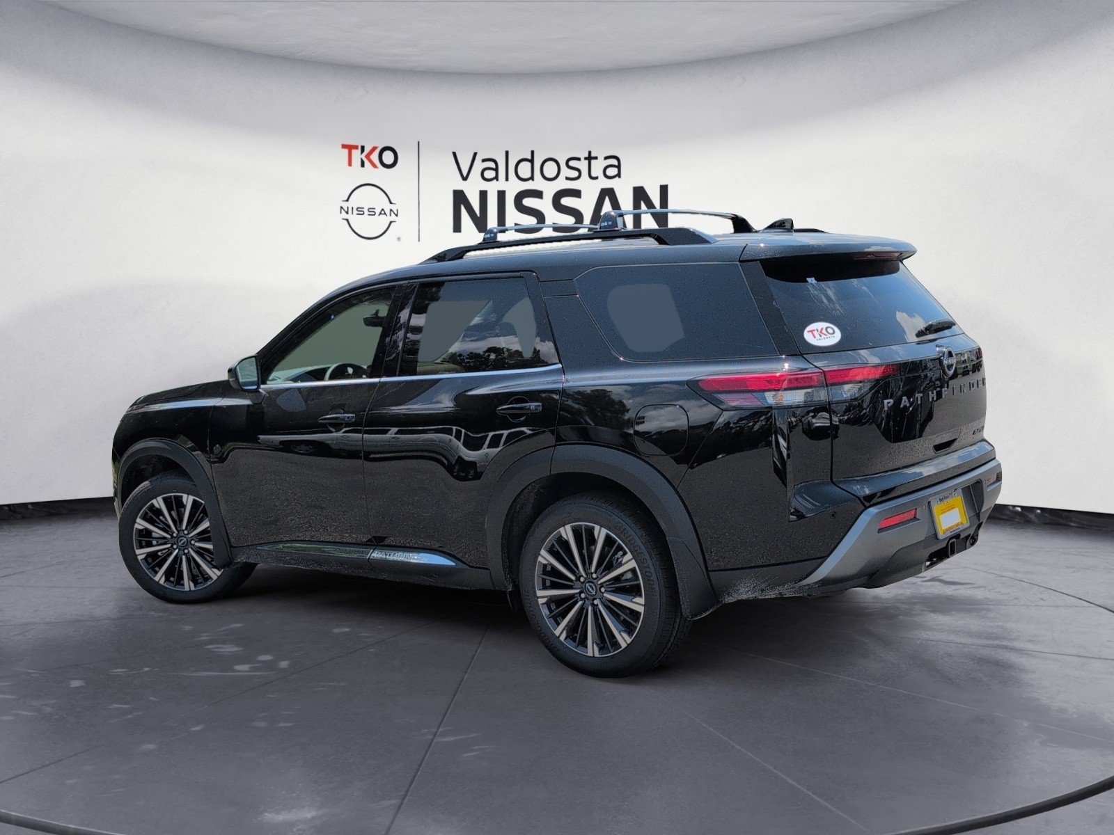 New 2026 Super Black Nissan Platinum image 9