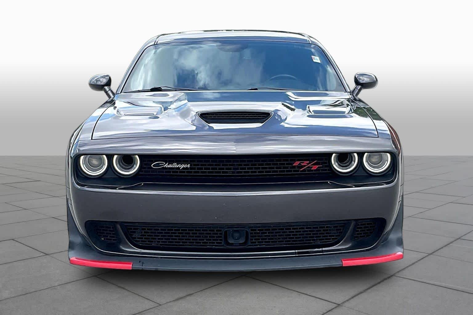 Used 2019 Granite Pearlcoat Dodge R/T Scat Pack image 4