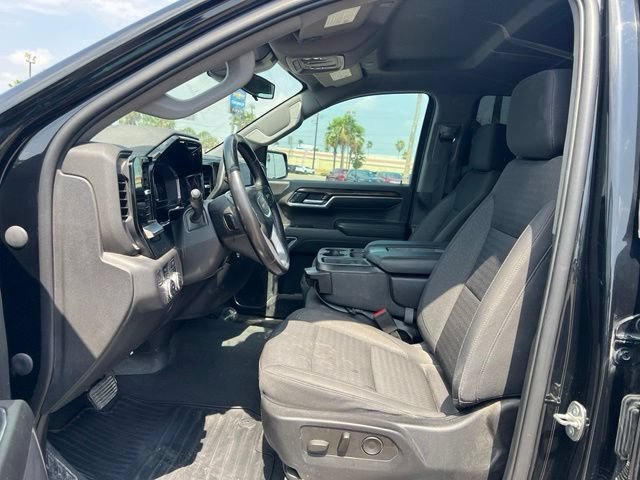 Used 2022 ONYX BLACK GMC Elevation image 11