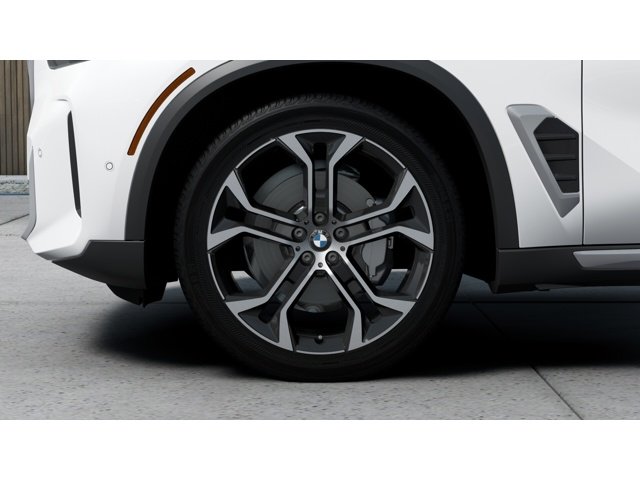 New 2026 Mineral White Metallic BMW X5 40i image 7