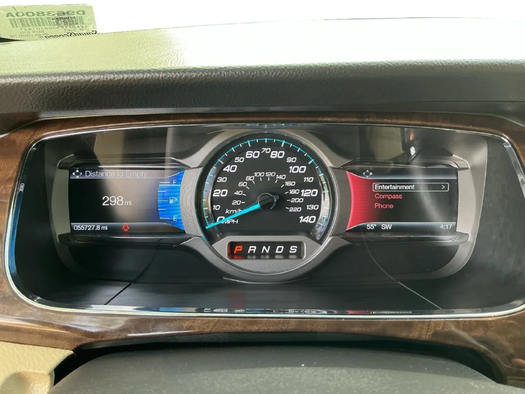 Used 2016 Black Ford Limited image 19