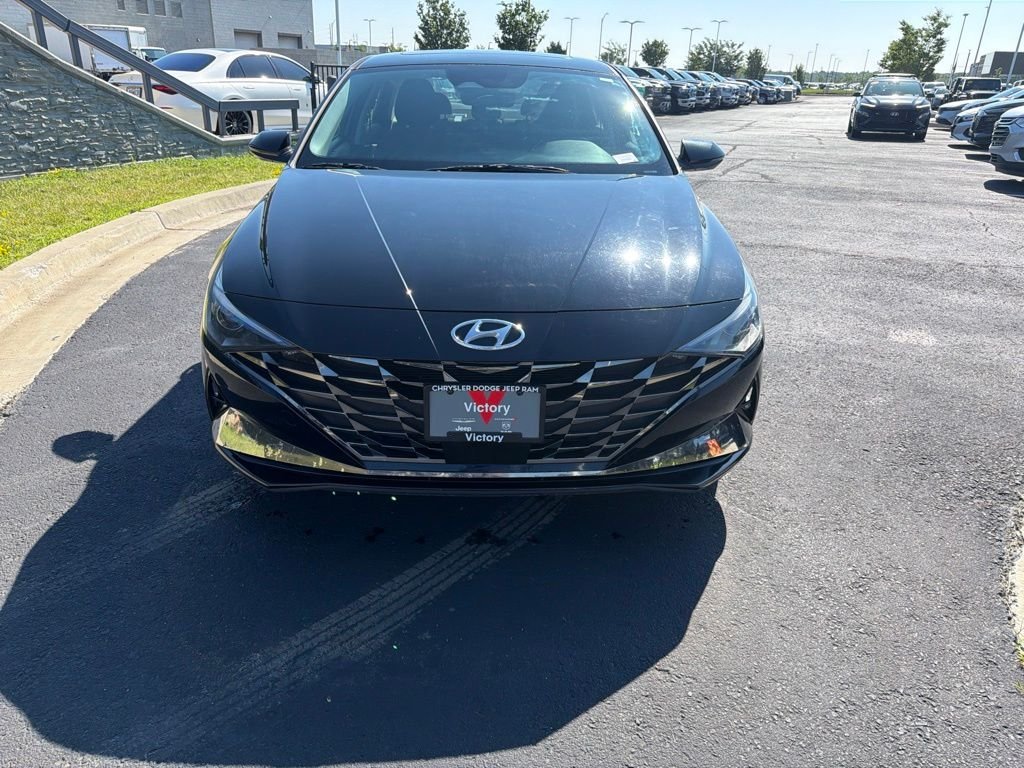 Used 2021 Hyundai Elantra SEL with VIN KMHLN4AG2MU089825 for sale in Kansas City