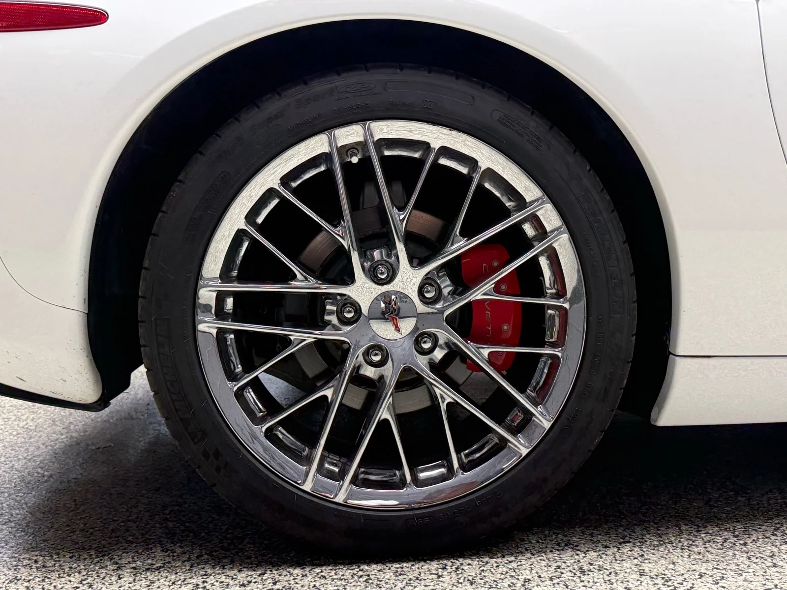 Used 2012 Arctic White (10u) Chevrolet Base image 13