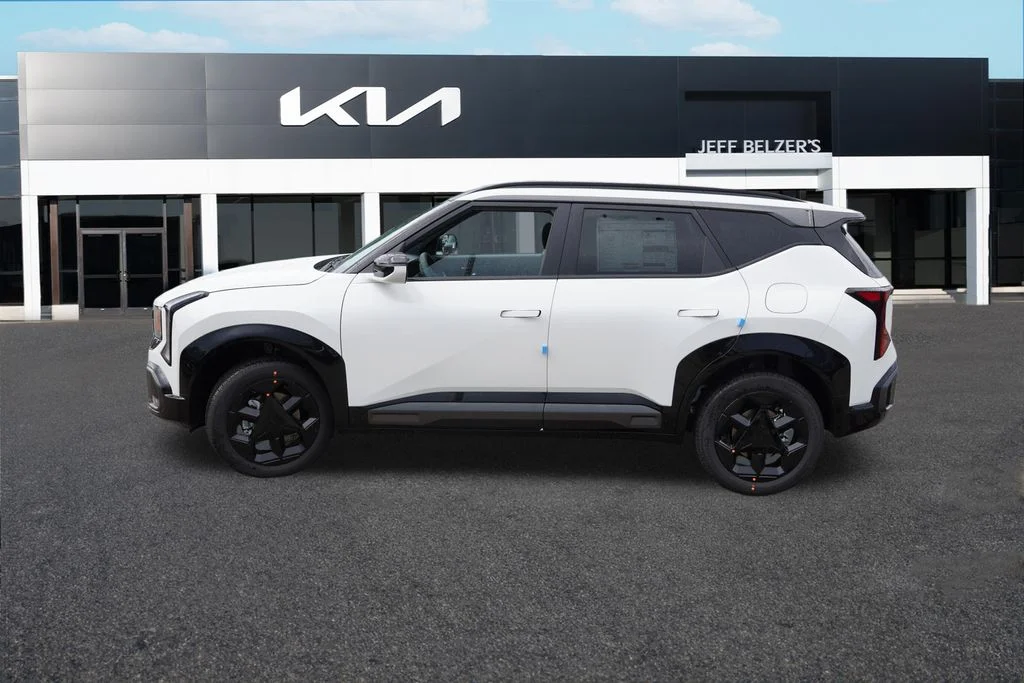 New 2027 Snow White Pearl Kia X-Line S image 6