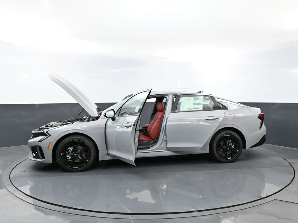 New 2026 Wolf Gray Kia GT-Line FWD image 32