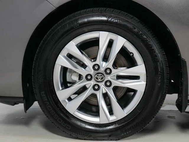 Used 2023 Gray Toyota Limited image 9