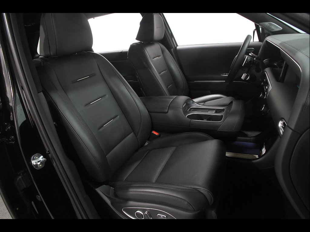 Used 2026 Abyss Black Pearl Hyundai Calligraphy image 18