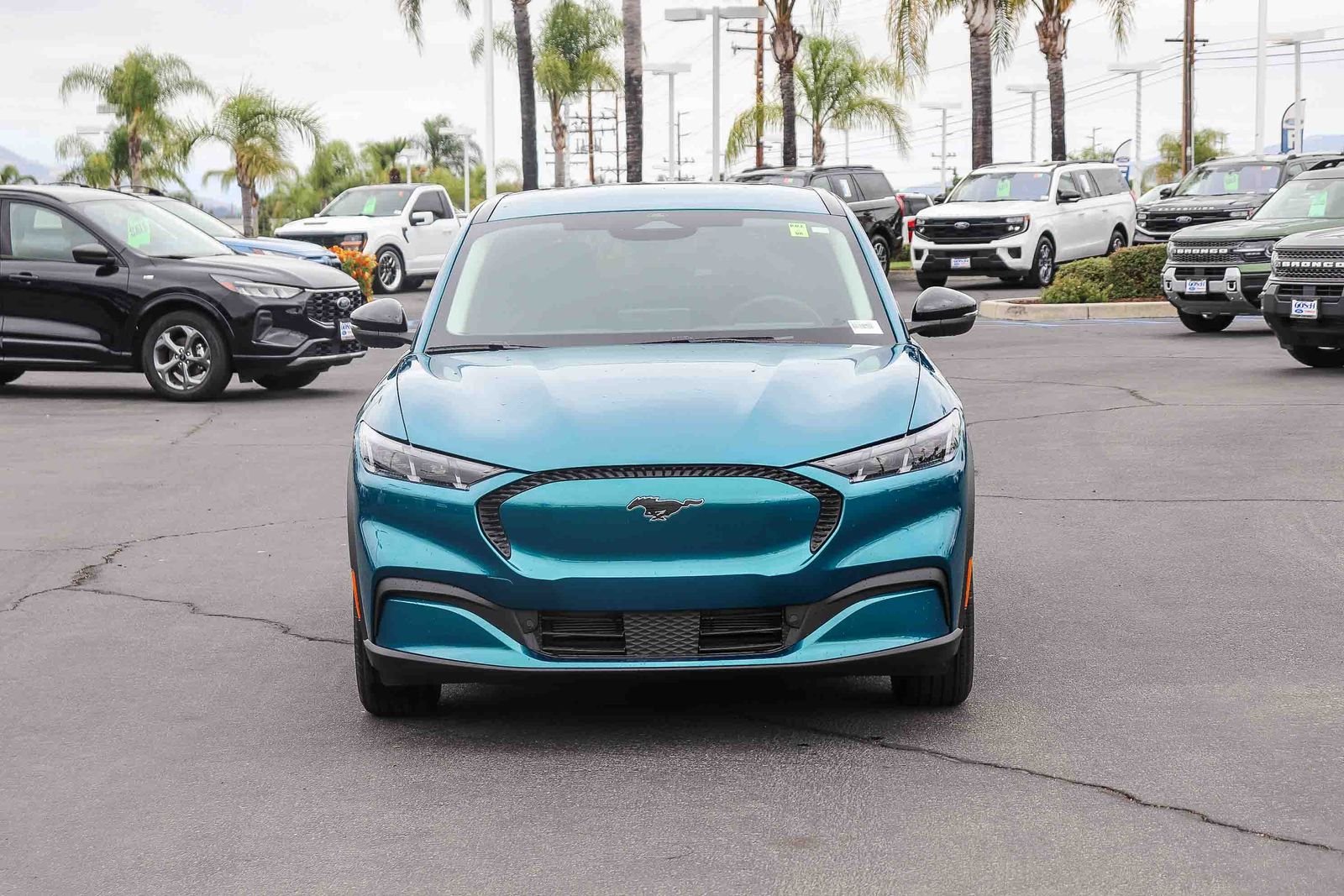 New 2026 Adriatic Blue Metallic Ford Select image 2