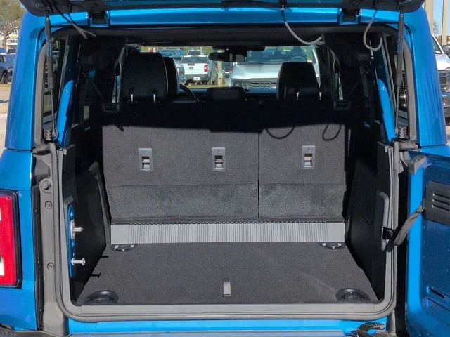 New 2026 Velocity Blue Metallic Ford Badlands® image 13