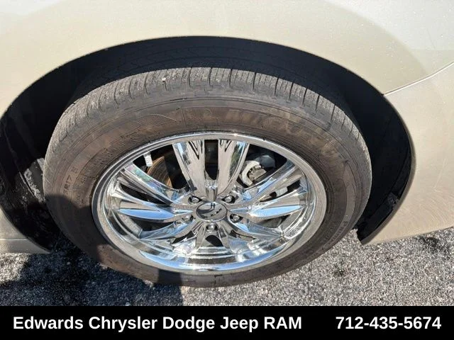 Used 2016 Beige Lexus 350 image 10