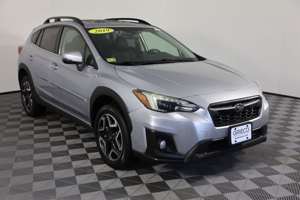 Used 2019 Silver Subaru 2.0i Limited image 1