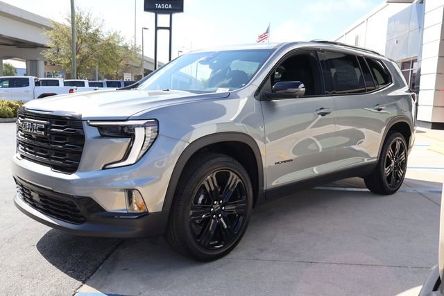 New 2026 Sterling Metallic GMC Elevation image 3