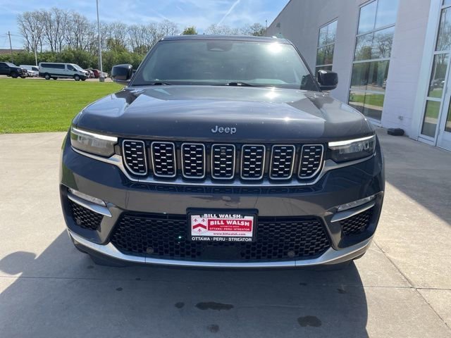 2022 Jeep Grand Cherokee Summit Reserve photo 3