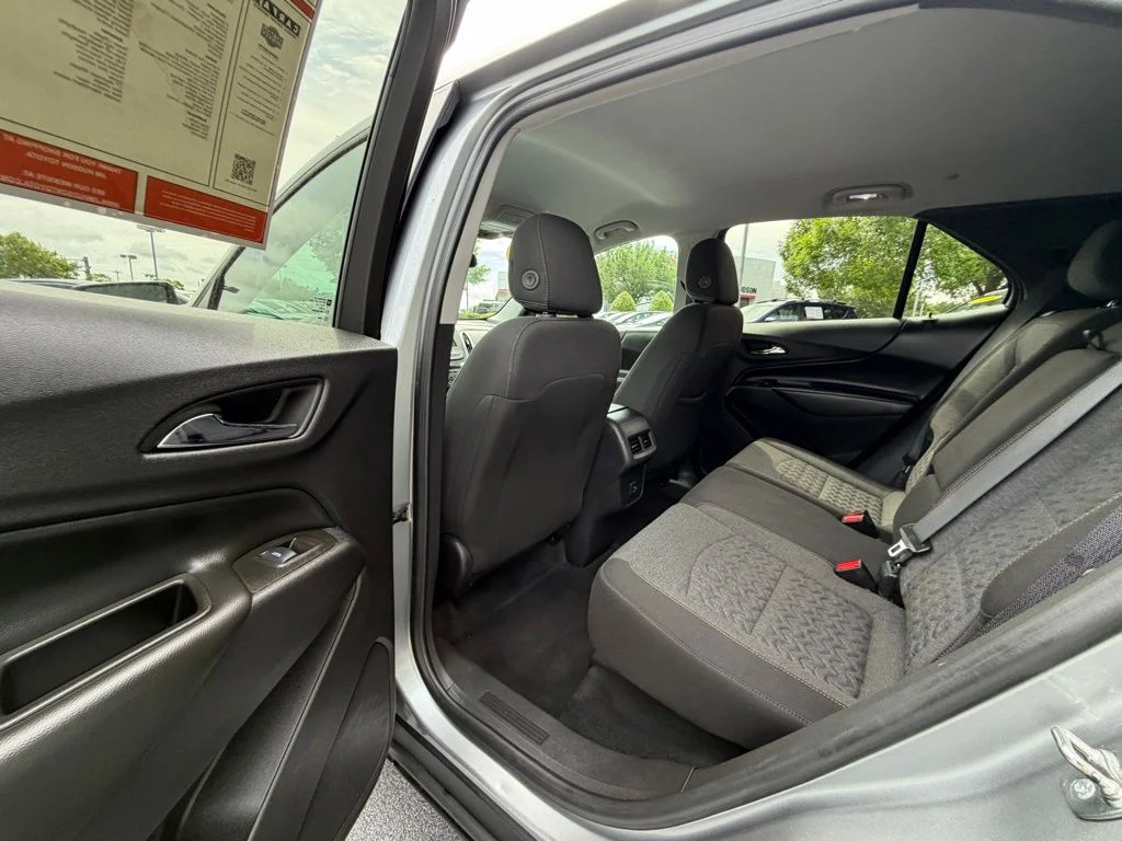Used 2024 Gray Chevrolet LT image 28