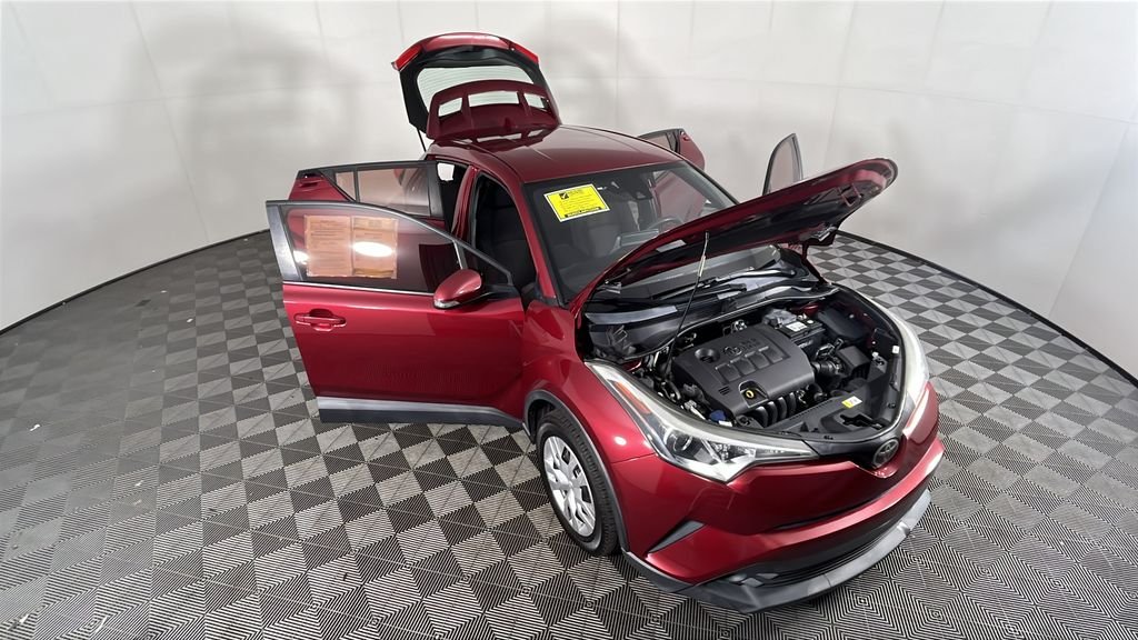 Used 2019 Red Toyota LE image 5