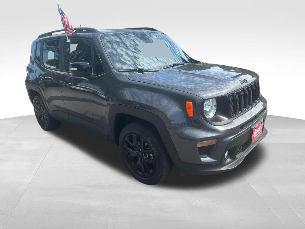 Used 2023 Gray Jeep Altitude image 28
