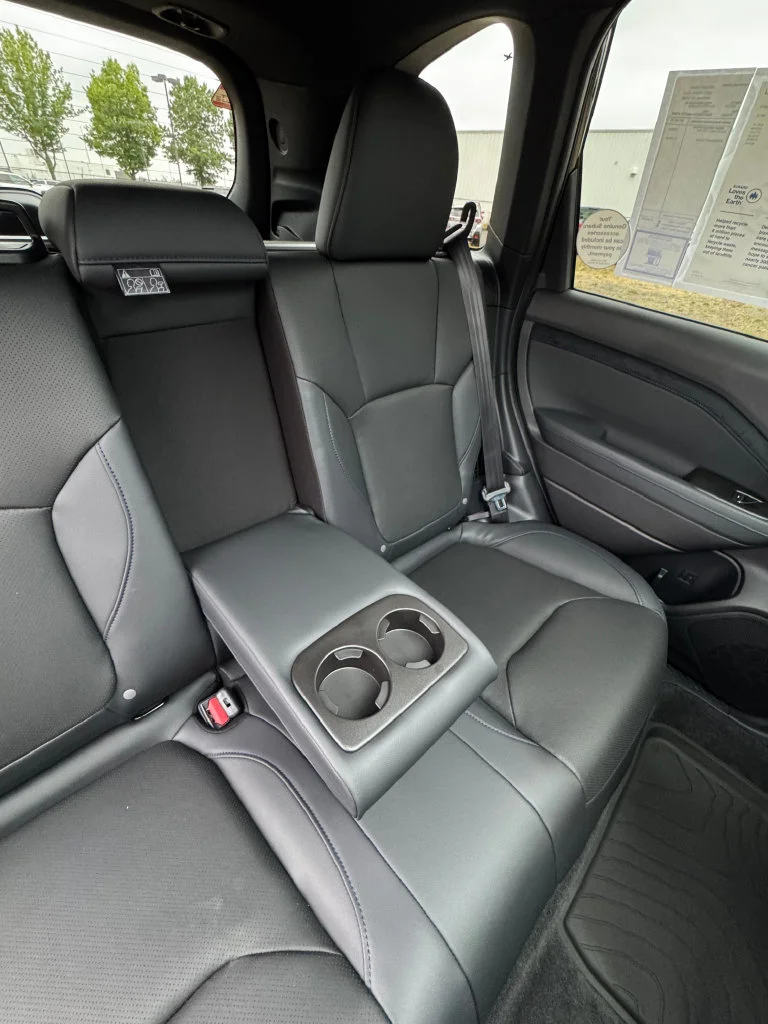 New 2026 CRYSTAL BLACK SILICA Subaru Limited Hybrid image 26