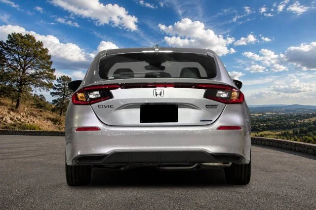 New 2026 Solar Silver Metallic Honda Sport Touring image 5