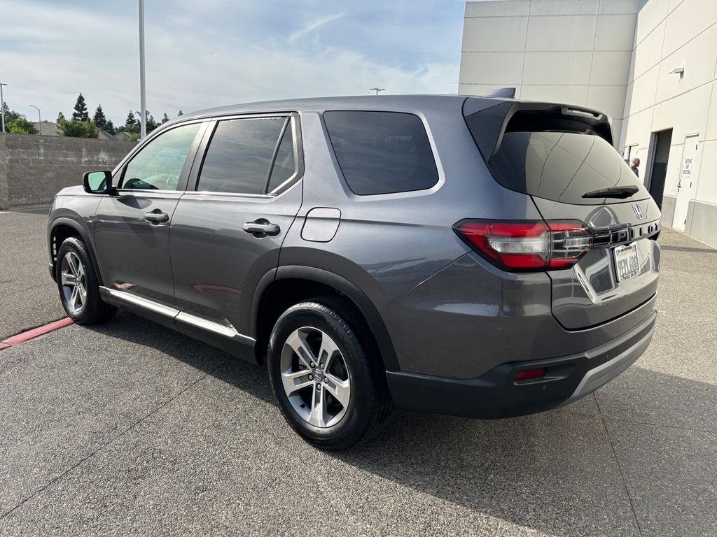 2023 Honda Pilot EX-L - Photo 7