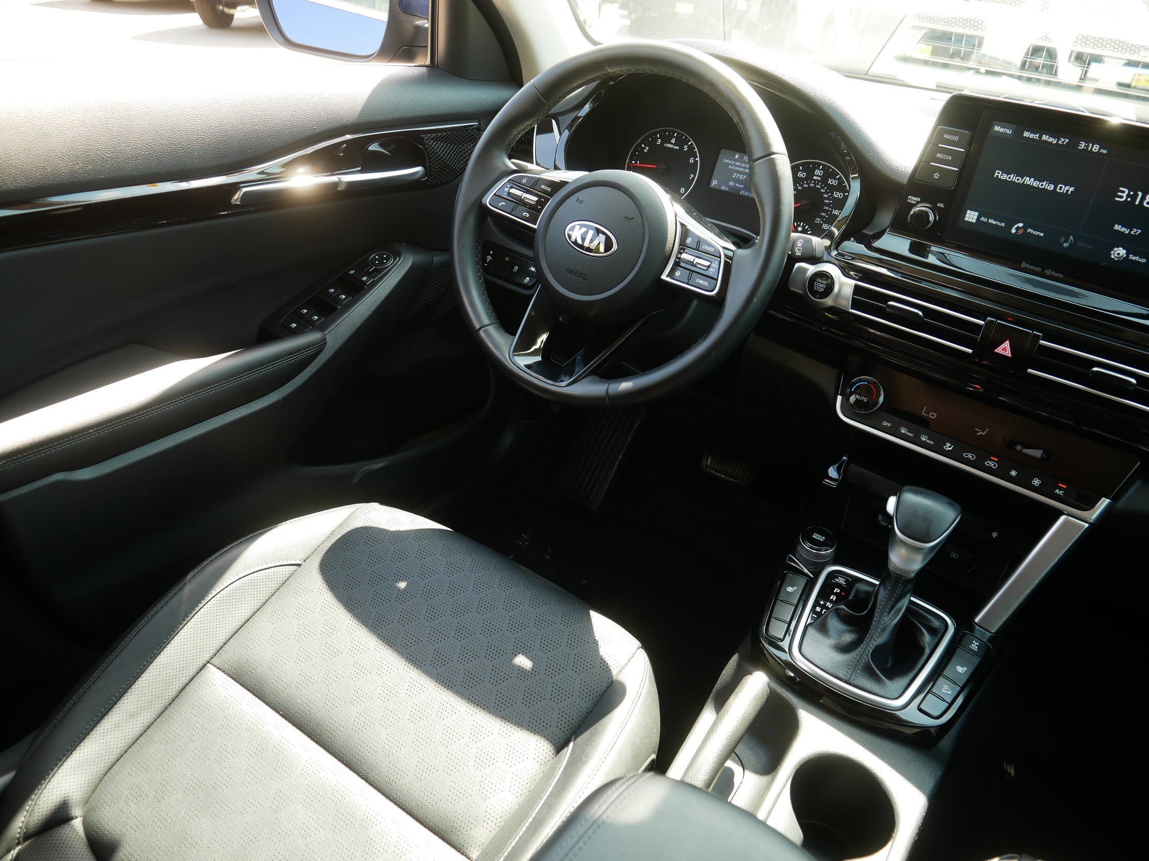 Used 2021 Dark Ocean Blue Kia EX image 9