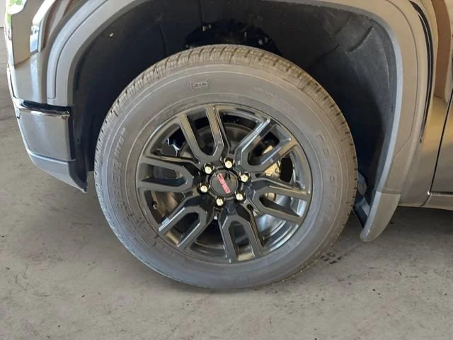 New 2026 Onyx Black GMC Elevation image 15