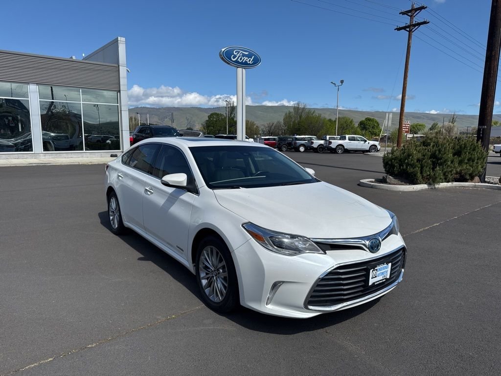 2016 Toyota Avalon Limited