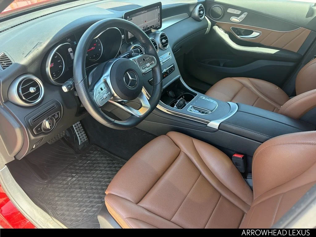Used 2022 Red Mercedes-Benz GLC 300 image 11