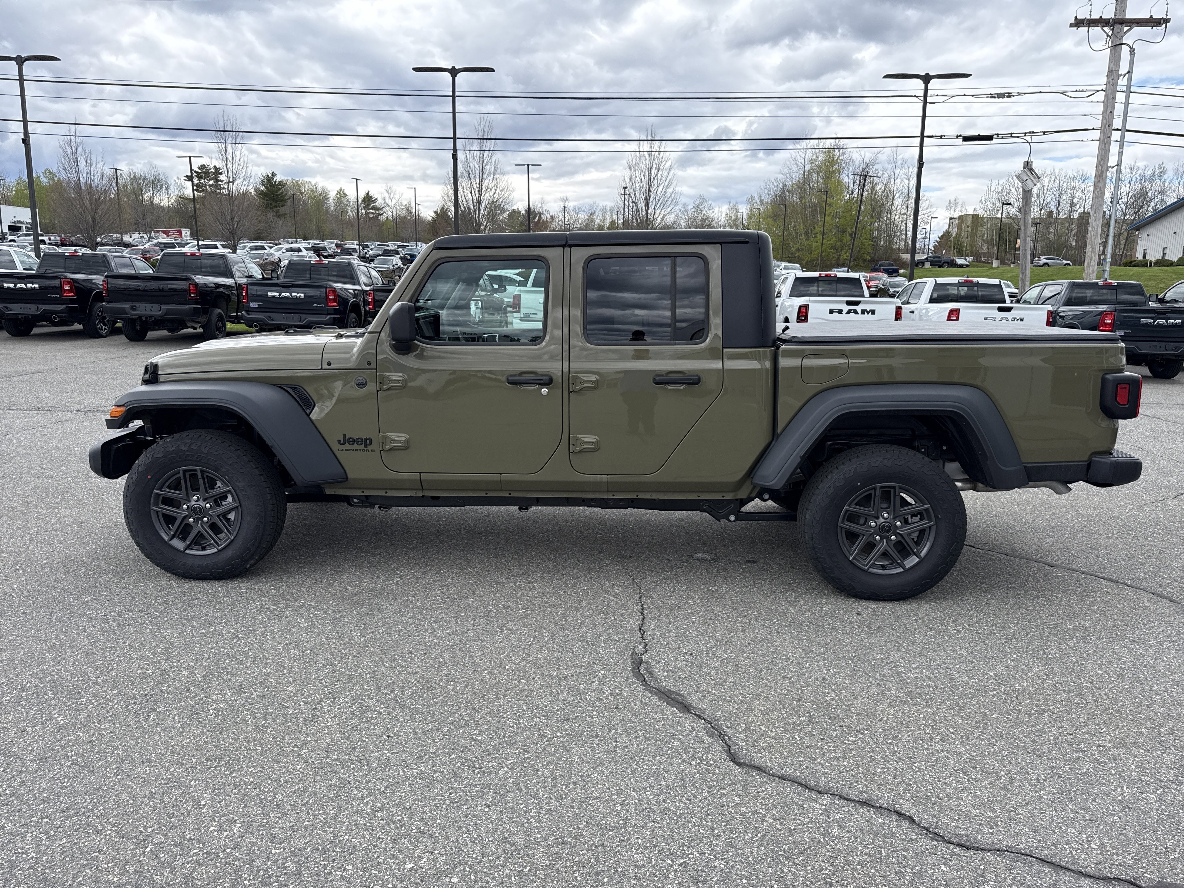 New 2026 41 Jeep Sport S image 3