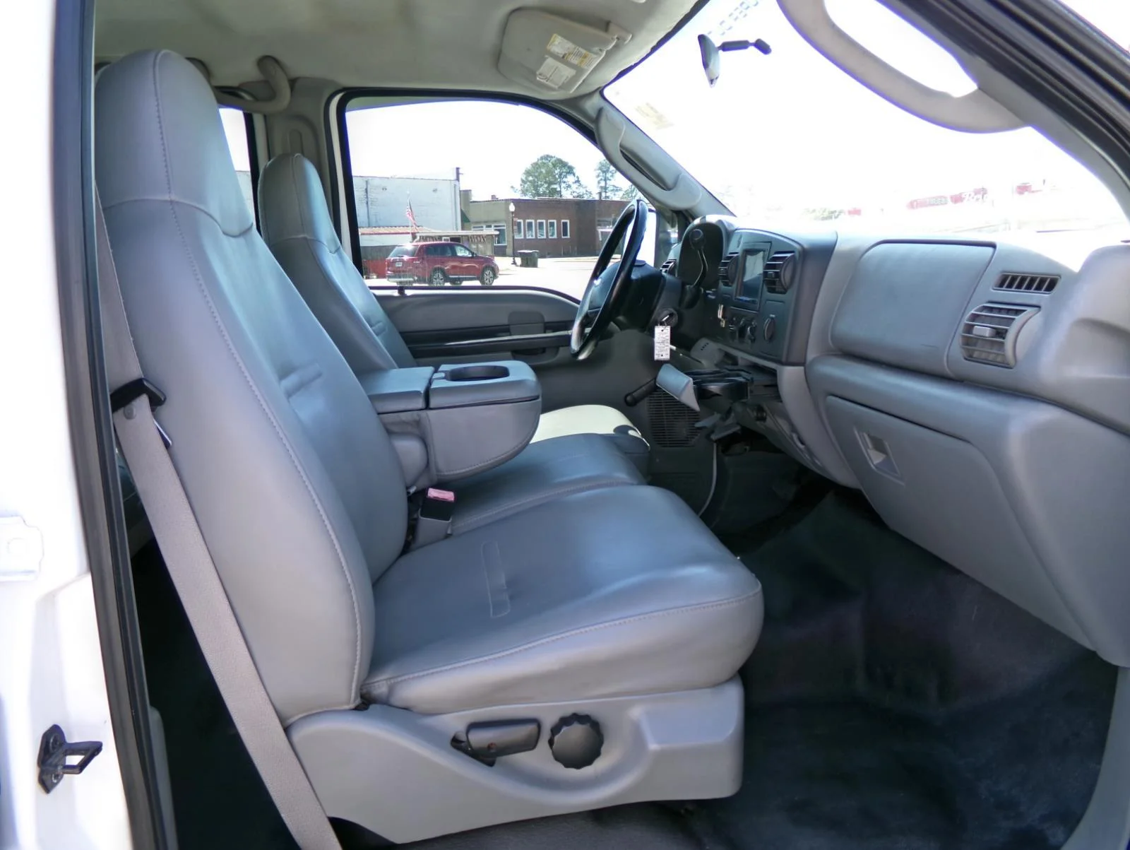 Used 2006 WHITE FORD  image 17
