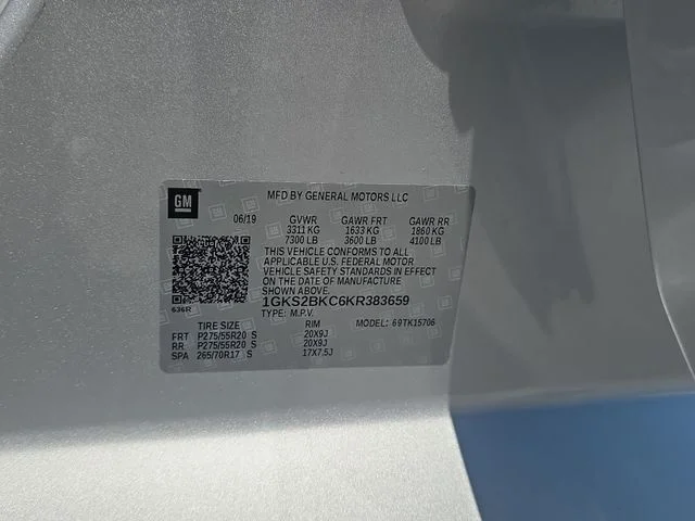 Used 2019 Silver GMC SLT image 38