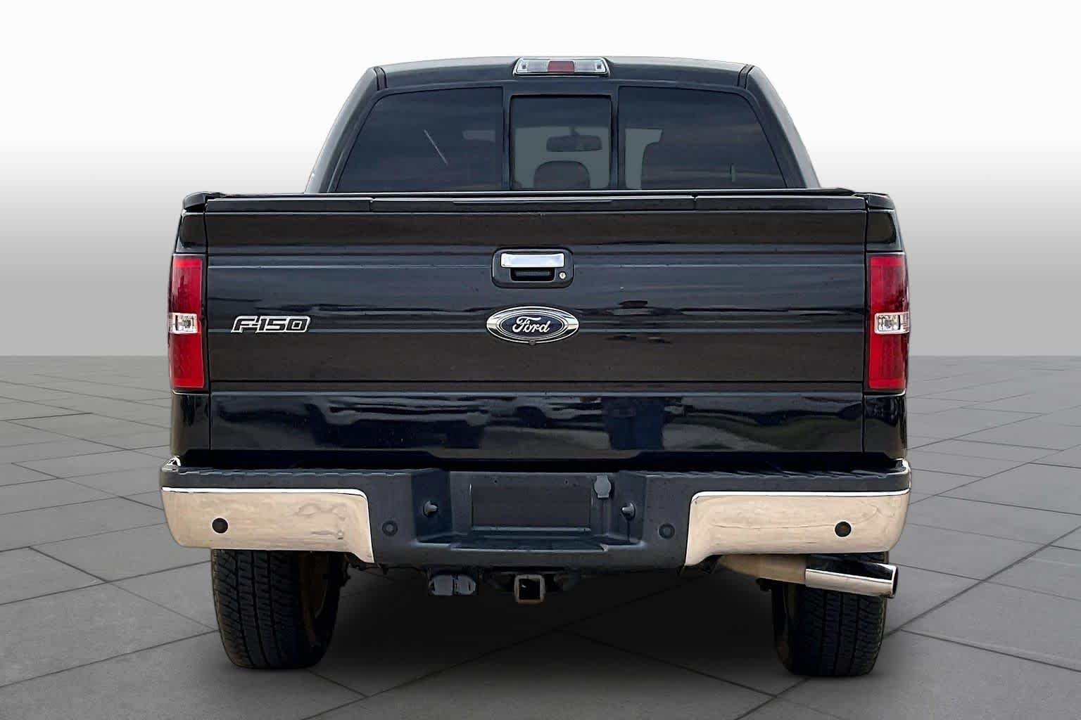 Used 2014 Tuxedo Black Metallic Ford Lariat image 6