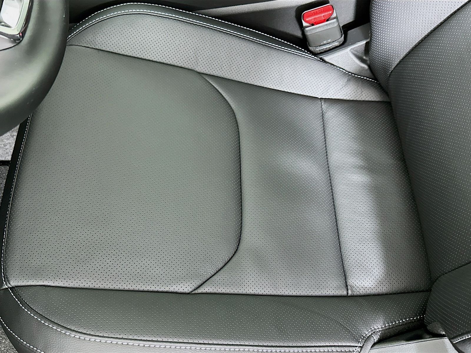 New 2026 Machine Gray Metallic Mazda 2.5 S Premium Plus AWD image 20