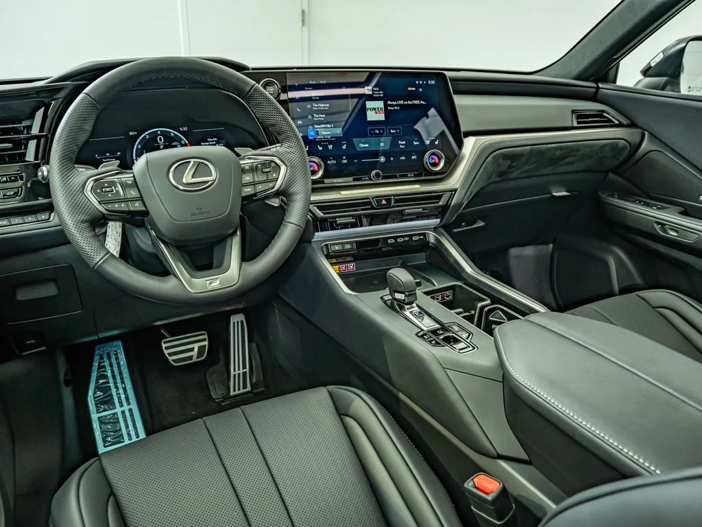 New 2026 Wind Chill Pearl Lexus F SPORT HANDLING AWD image 30