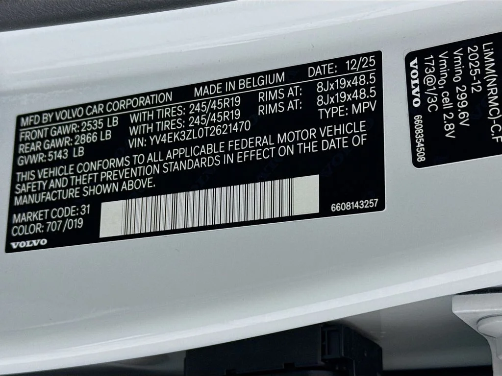 New 2026 Crystal White Volvo Twin Motor Performance Ultra image 23
