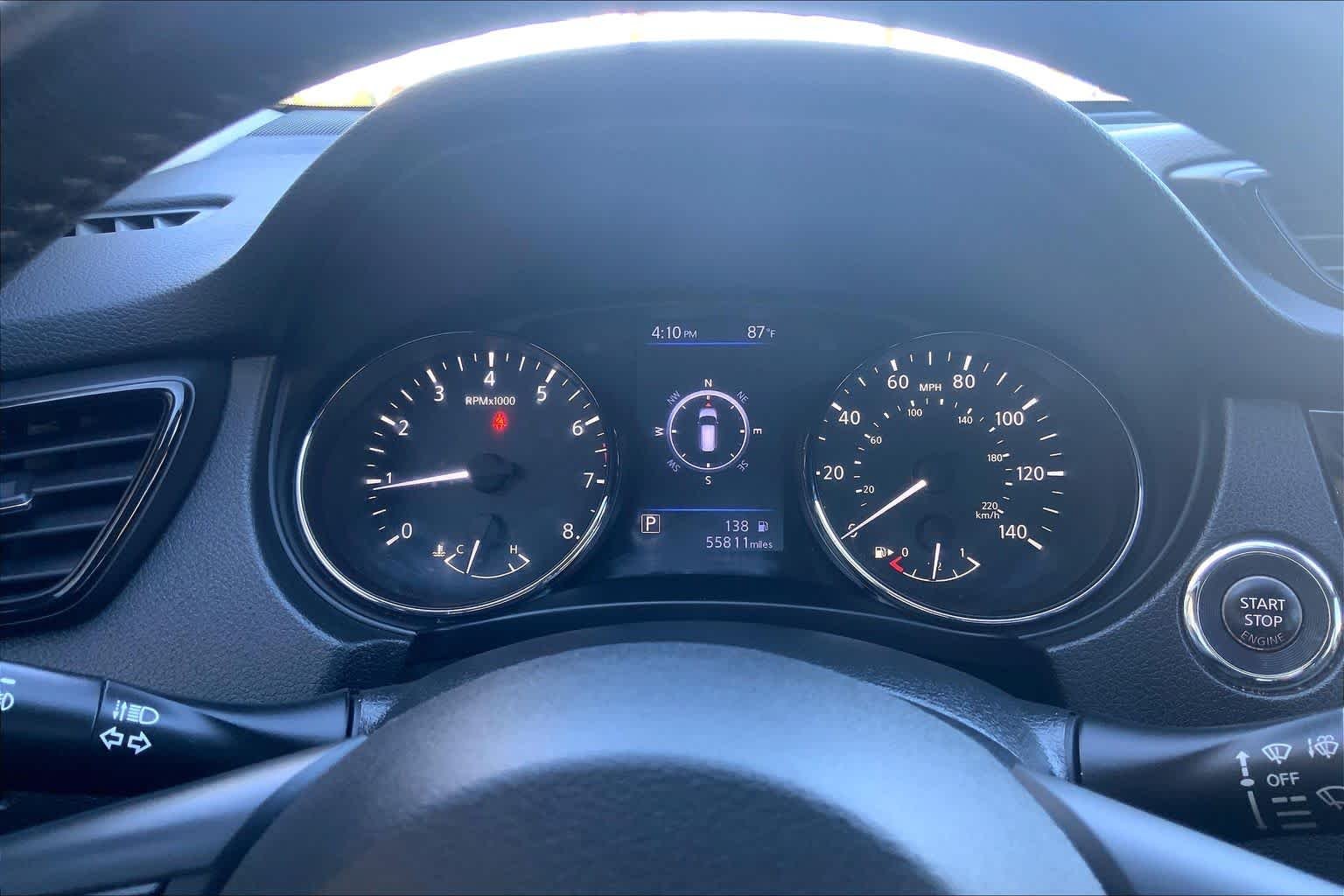 Used 2018 Gun Metallic Nissan SL image 26