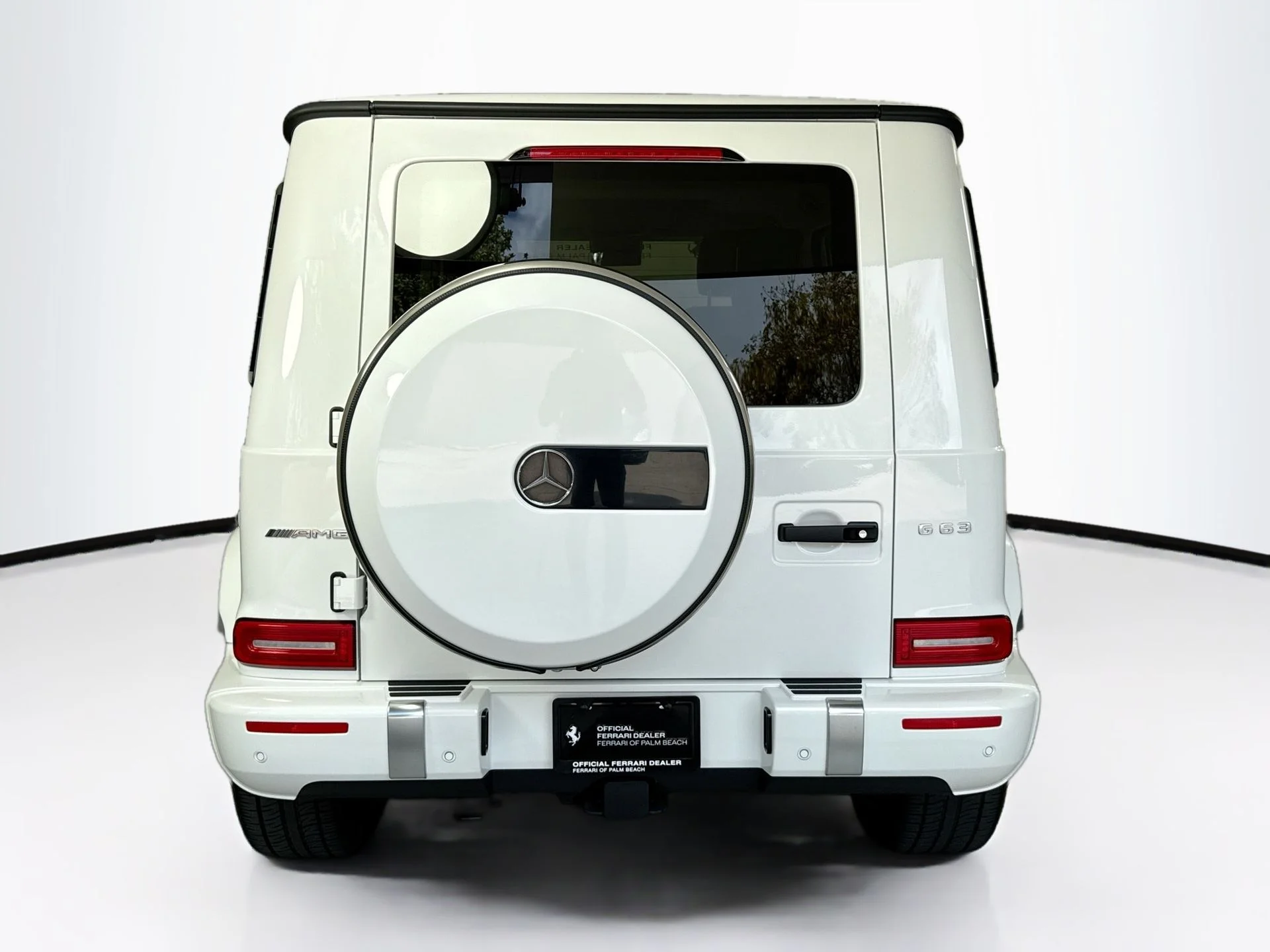 Used 2023 MANUFAKTUR Moonlight White Metallic Mercedes-Benz G 63 AMG® image 6