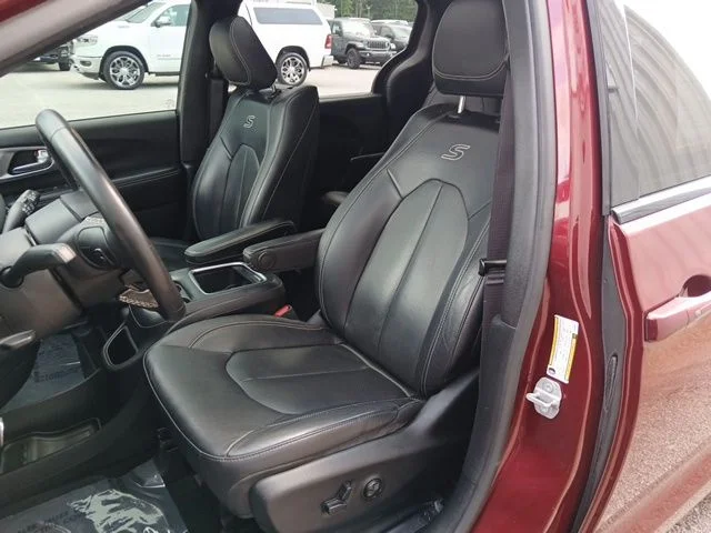 Used 2020 Red Chrysler Touring L Plus image 46