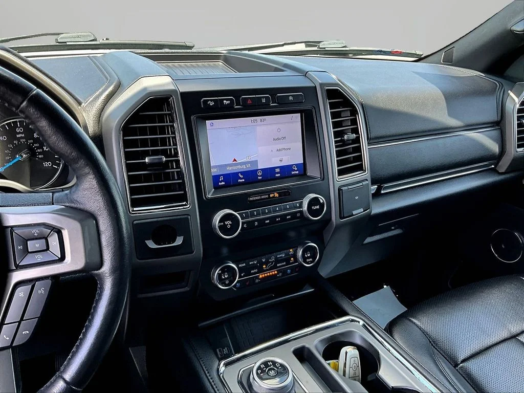 Used 2021 White Ford XLT image 9