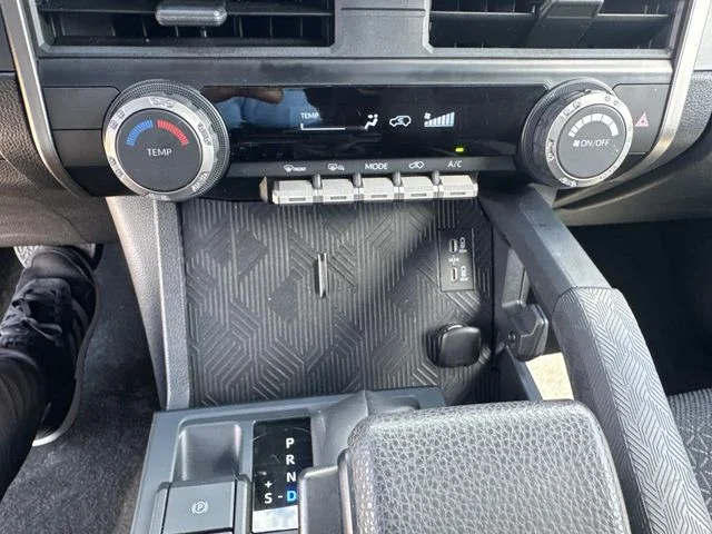 Used 2025 Silver Toyota SR5 image 40