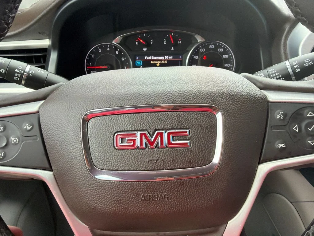 Used 2023 Summit White GMC SLT image 17