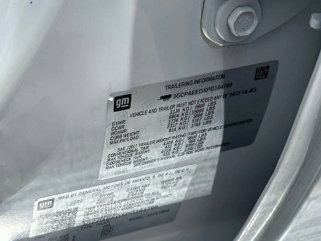 Certified Used 2023 Pearl Chevrolet LTZ image 34