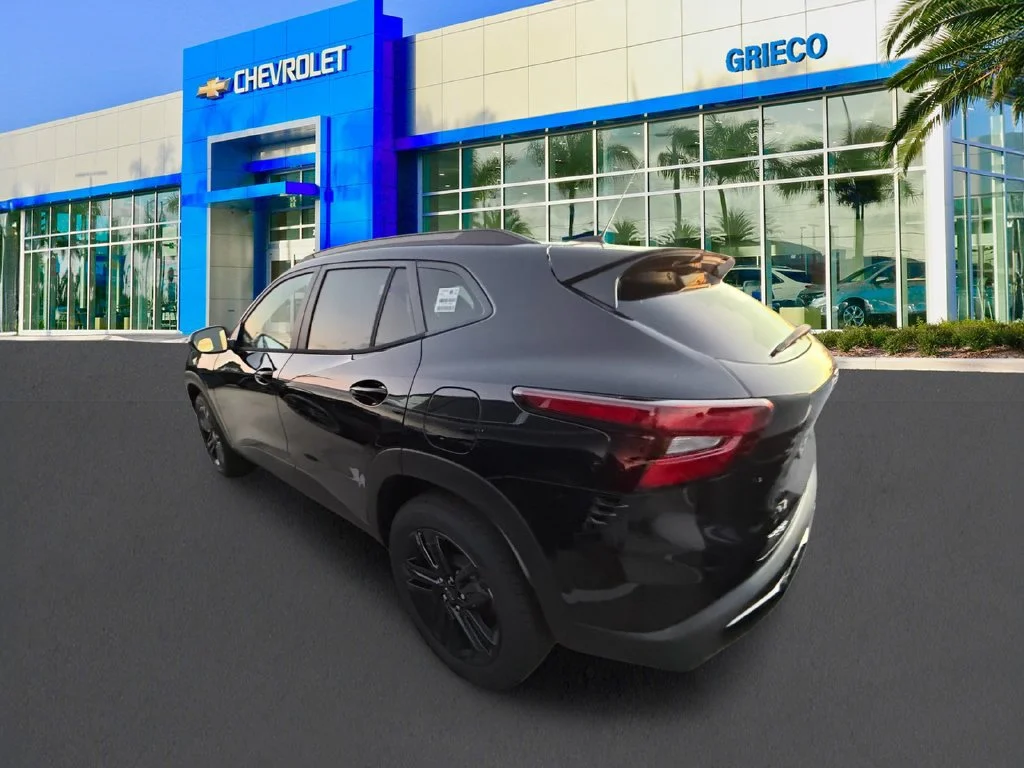 New 2026 Mosaic Black Metallic Chevrolet ACTIV image 4