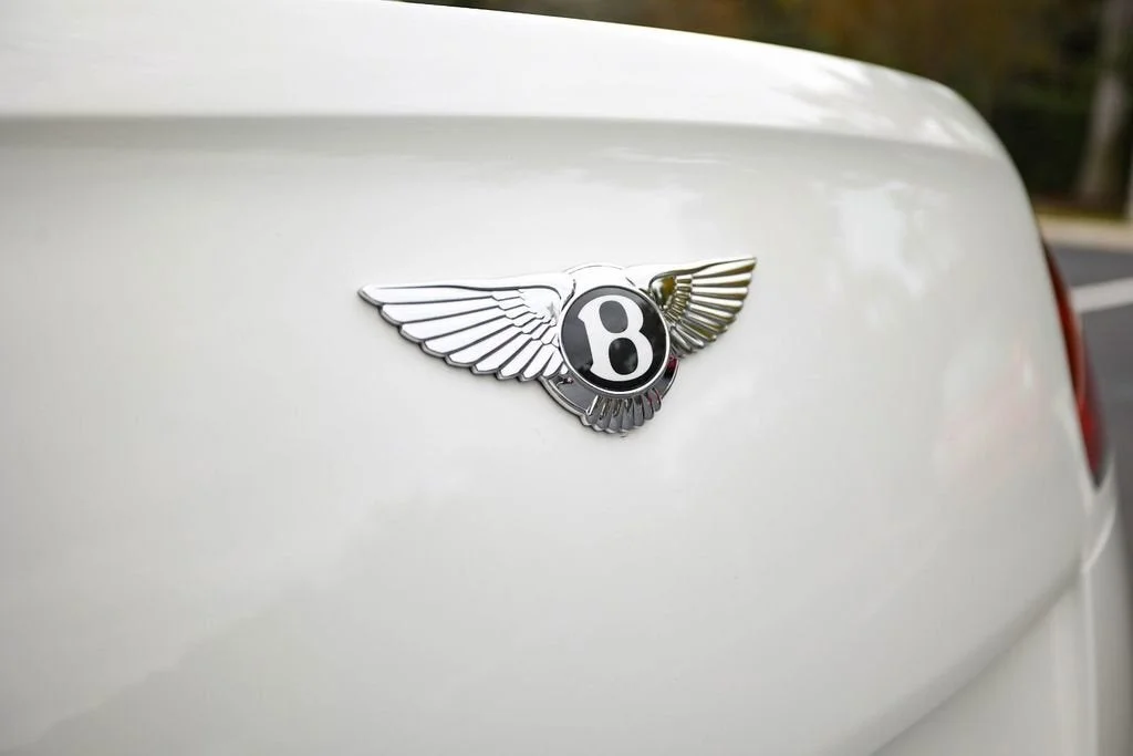 Used 2014 Glacier White Bentley Speed image 19