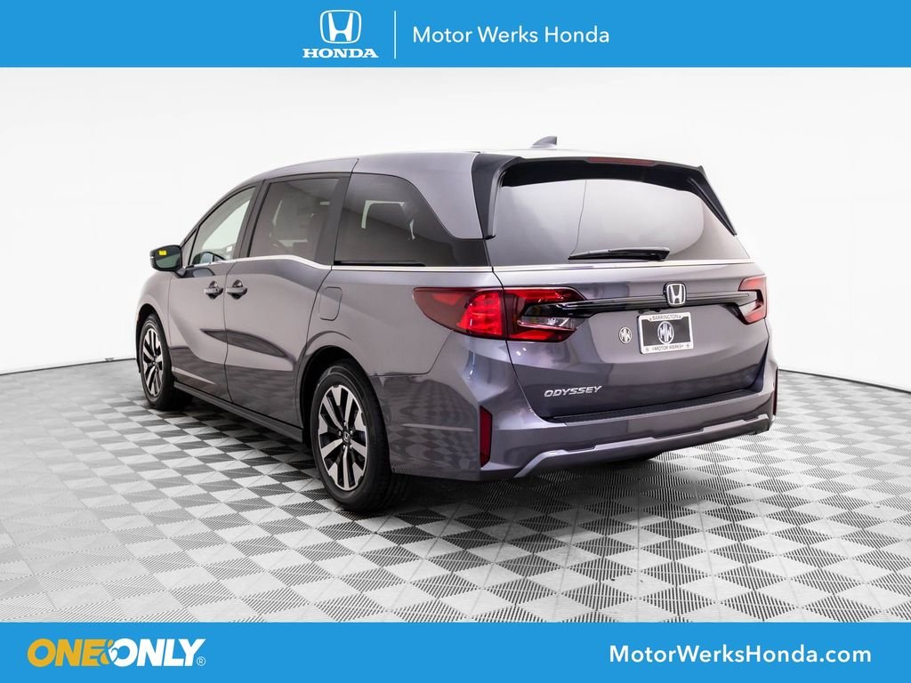 New 2026 Modern Steel Metallic Honda EX-L image 3