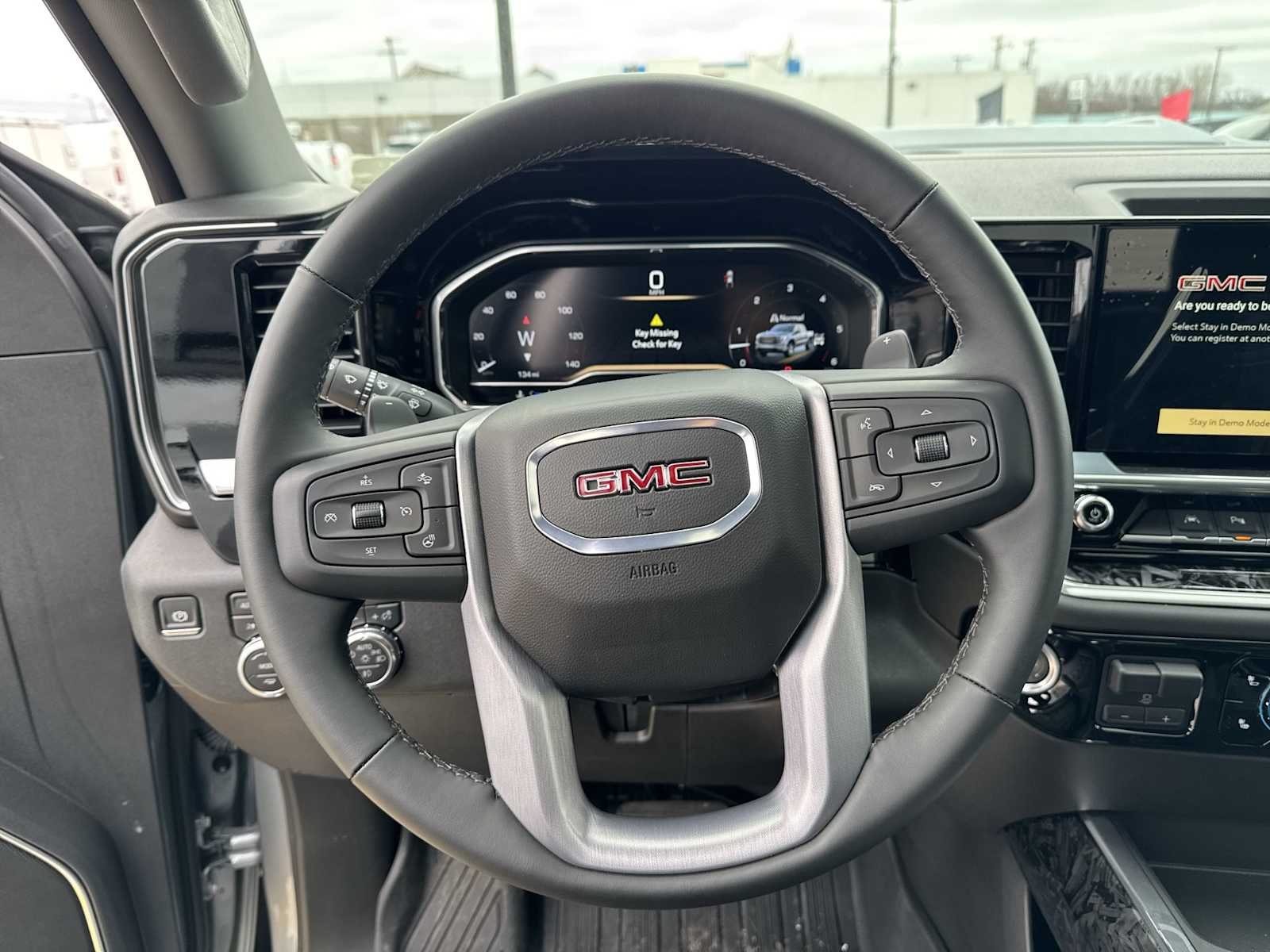2025 GMC Sierra 1500 Elevation - Photo 10