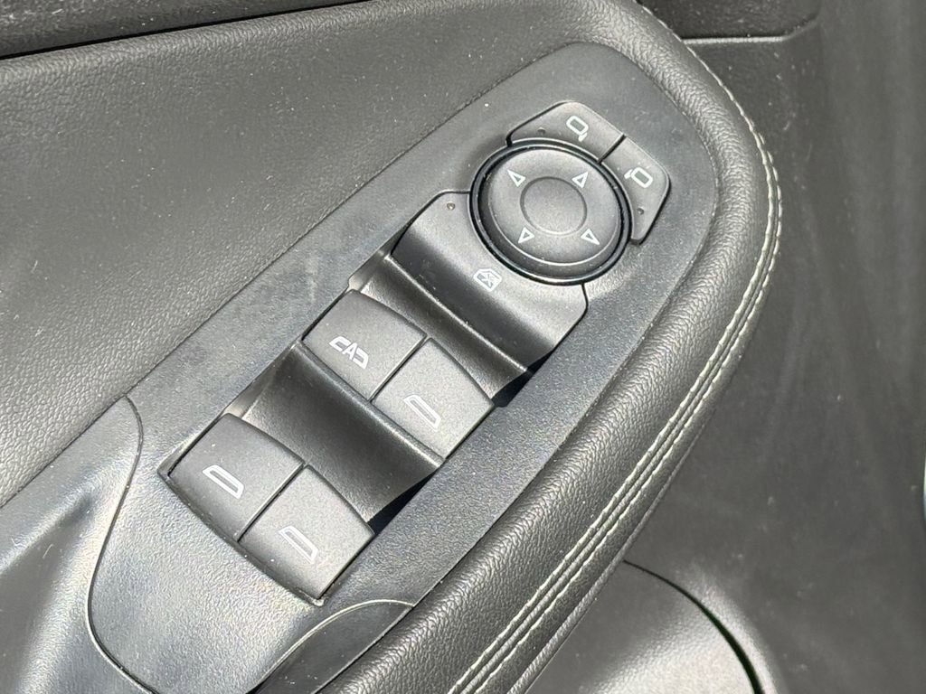 Used 2024 Summit White Buick Sport Touring image 28